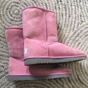 Pink Uggs